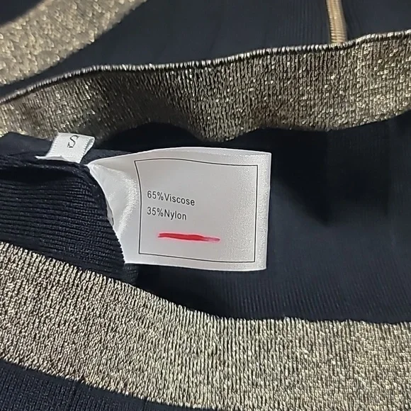 Knitted Midi Dress With Buttons And Lurex Trims - Picture 8 of 8